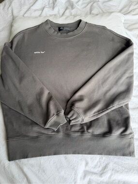 White Fox Sweatsuit Set Taupe Gray Crewneck & Joggers Sizes M/L & M
